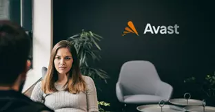 Avast colabora con autoridades internacionales para poner fin al gusano malicioso Retadup.